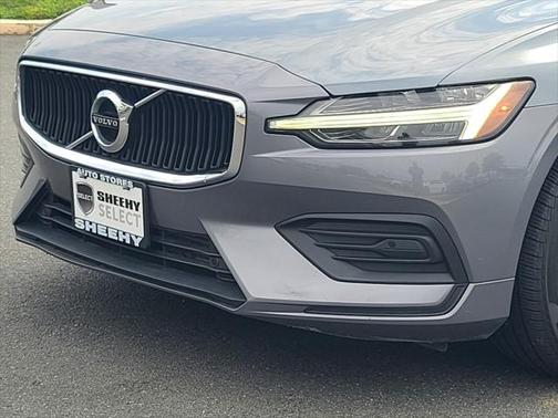 2020 Volvo S60 T5 Momentum