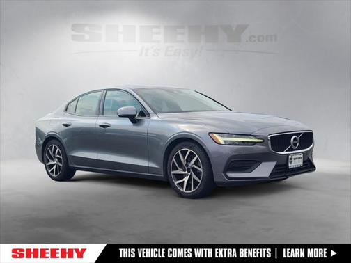 2020 Volvo S60 T5 Momentum