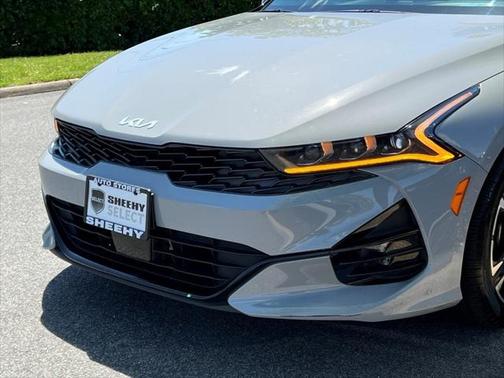 2024 Kia K5 GT-Line