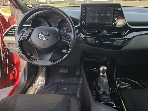 2019 Toyota C-HR XLE