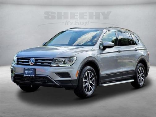 Photo 4 of 32 of 2019 Volkswagen Tiguan 2.0T SE