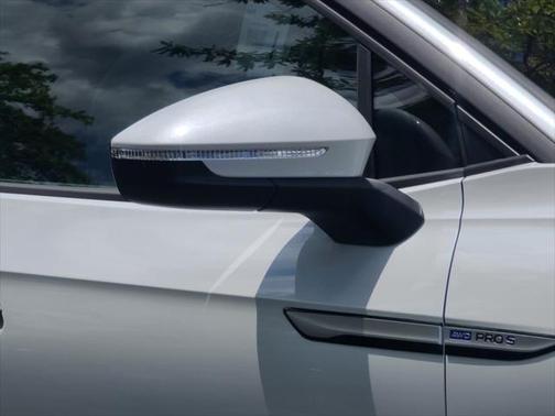 2025 Volkswagen ID.4 AWD Pro S
