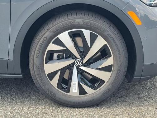2025 Volkswagen ID.4 Standard