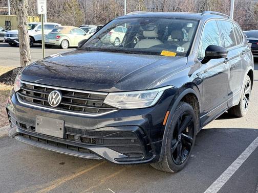 2023 Volkswagen Tiguan 2.0T SE R-Line Black 4MOTION