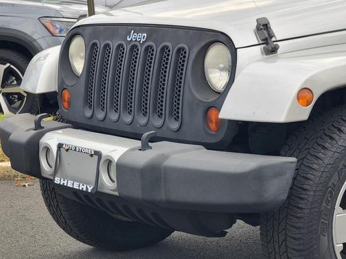 2011 Jeep Wrangler Unlimited Sahara