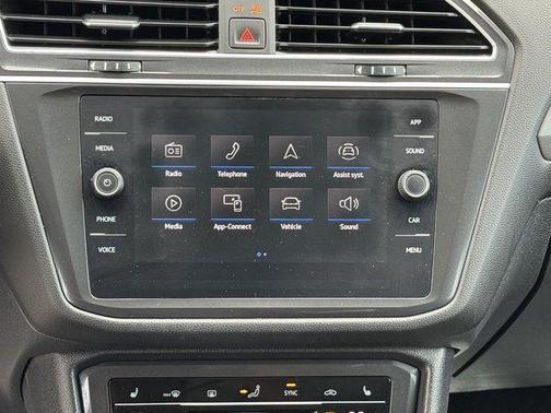 Pyrite Silver Metallic 2023 Volkswagen Tiguan 2.0T SE 4MOTION