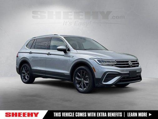 Pyrite Silver Metallic 2023 Volkswagen Tiguan 2.0T SE 4MOTION