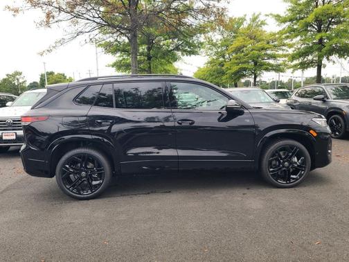 2025 Volkswagen Tiguan 2.0T SE R-Line Black 4MOTION