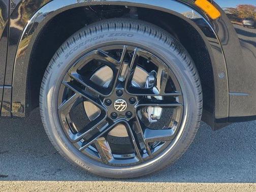 2026 Volkswagen Tiguan 2.0T SE R-Line Black 4MOTION