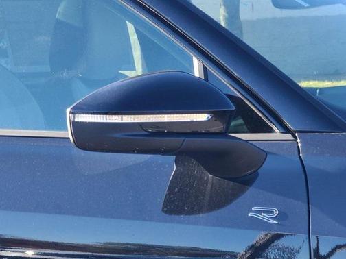 2026 Volkswagen Tiguan 2.0T SE R-Line Black 4MOTION