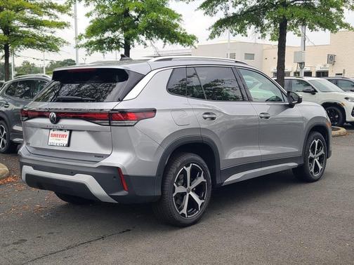 2025 Volkswagen Tiguan 2.0T SE 4MOTION