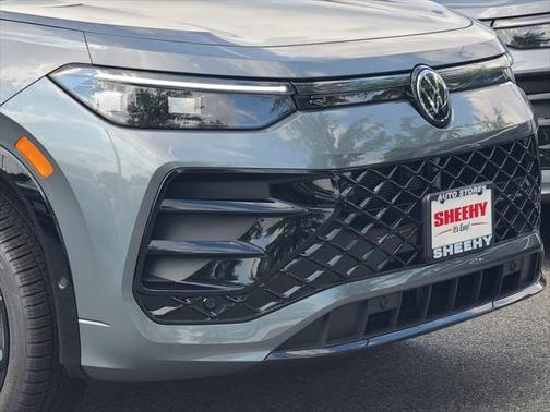 2025 Volkswagen Tiguan 2.0T SE R-Line Black 4MOTION