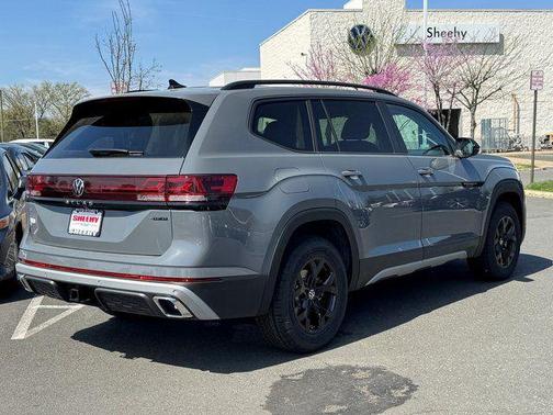 pure gray 2026 Volkswagen Atlas Peak Edition