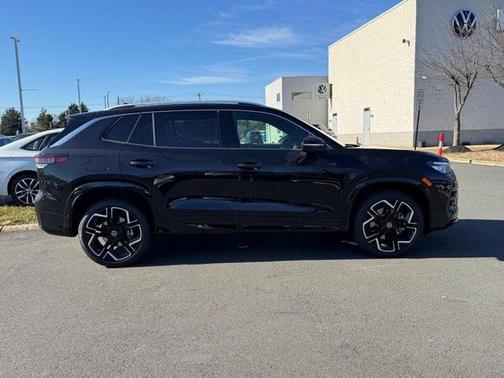 2026 Volkswagen Tiguan 2.0T SEL R-Line 4MOTION