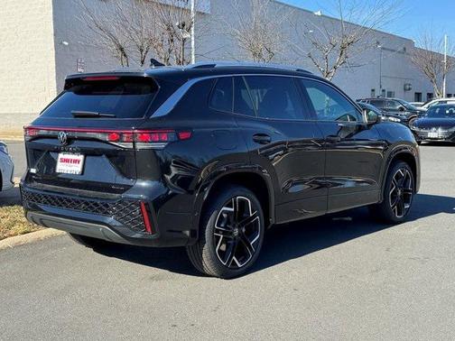 2026 Volkswagen Tiguan 2.0T SEL R-Line 4MOTION