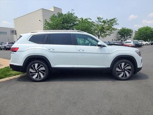 2025 Volkswagen Atlas 2.0T SEL