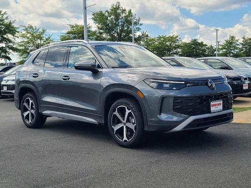 2025 Volkswagen Tiguan 2.0T SE 4MOTION