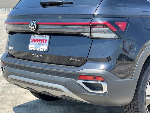 2025 Volkswagen Taos 1.5T SE