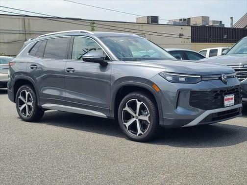 2025 Volkswagen Tiguan 2.0T SE 4MOTION
