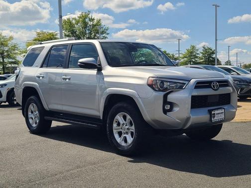 2024 Toyota 4Runner SR5 Premium