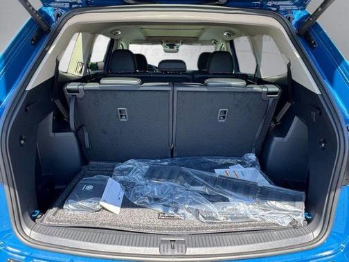Mountain Lake B 2026 Volkswagen Atlas 2.0T SE w/Technology 4MOTION
