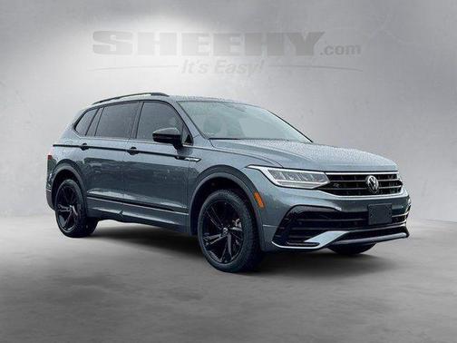 Platinum Gray Metallic 2024 Volkswagen Tiguan 2.0T SE R-Line Black 4MOTION