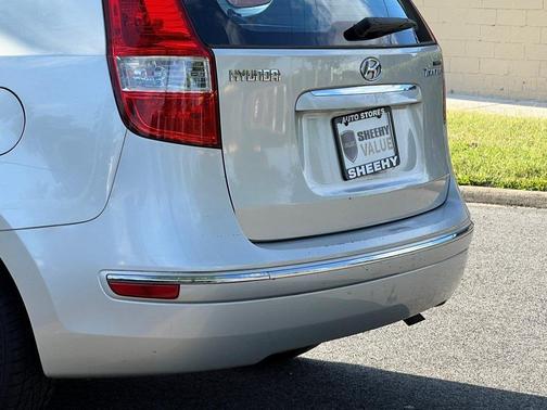 2010 Hyundai ELANTRA SE