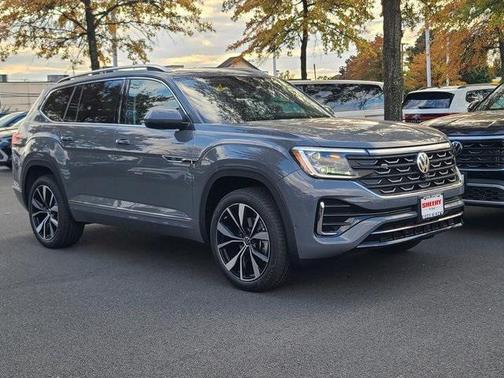 2026 Volkswagen Atlas 2.0T SEL Premium R-Line 4MOTION