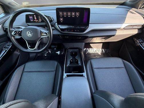 Deep Black Pearl 2023 Volkswagen ID.4 Pro S Plus