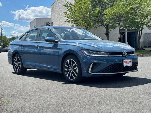Monterey Blue Pearl 2026 Volkswagen Jetta 1.4T SE