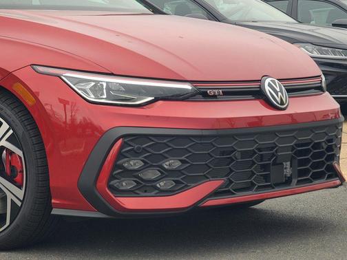 Red Metallic 2026 Volkswagen Golf GTI 2.0T SE DSG