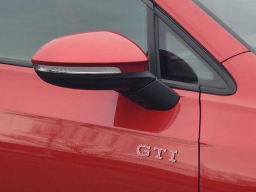 Red Metallic 2026 Volkswagen Golf GTI 2.0T SE DSG