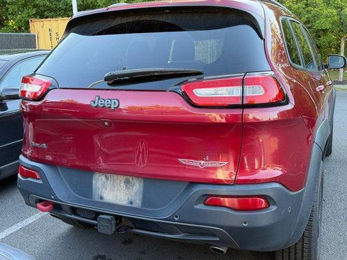 Deep Cherry Red Crystal 2016 Jeep Cherokee Trailhawk