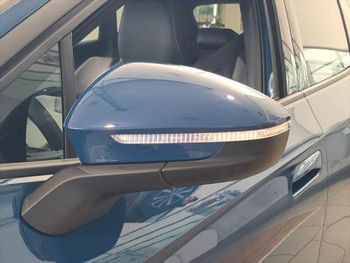 2025 Volkswagen ID.4 Pro
