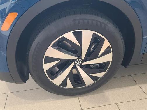 2025 Volkswagen ID.4 Pro