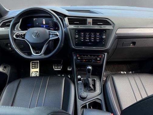 2022 Volkswagen Tiguan 2.0T SE R-Line Black 4MOTION