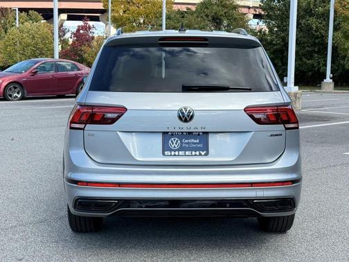2022 Volkswagen Tiguan 2.0T SE R-Line Black 4MOTION