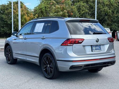 2022 Volkswagen Tiguan 2.0T SE R-Line Black 4MOTION