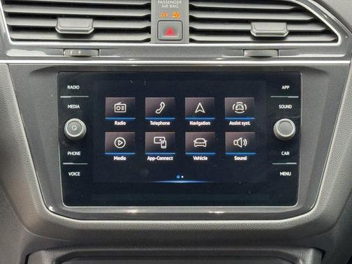 2022 Volkswagen Tiguan 2.0T SE R-Line Black 4MOTION