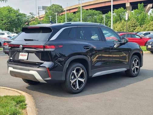 2025 Volkswagen Tiguan 2.0T SE 4MOTION