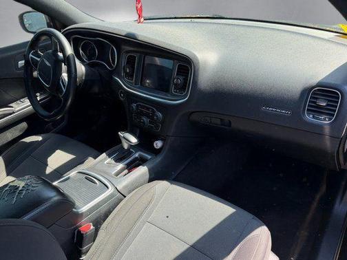 Pitch Black Clearcoat 2018 Dodge Charger R/T