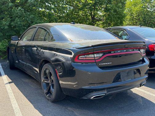 Pitch Black Clearcoat 2018 Dodge Charger R/T