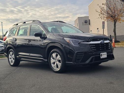 2023 Subaru Ascent Base 8-Passenger