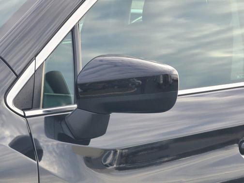 2023 Subaru Ascent Base 8-Passenger