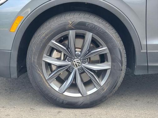2022 Volkswagen Tiguan 2.0T SE 4MOTION