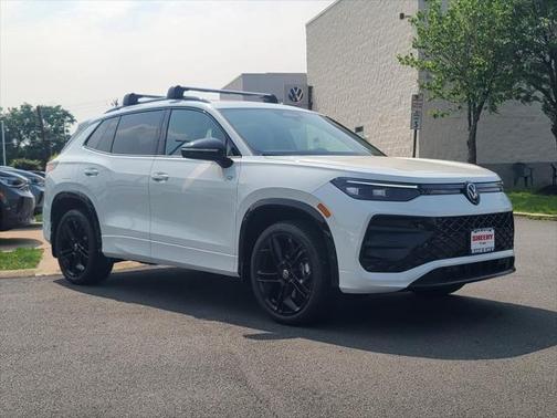 2025 Volkswagen Tiguan 2.0T SE R-Line Black 4MOTION