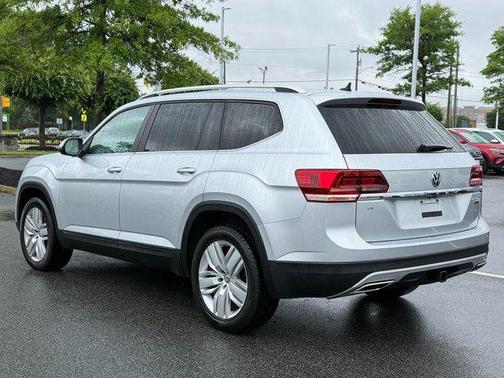 Reflex Silver Metallic 2019 Volkswagen Atlas 3.6L SE w/Technology