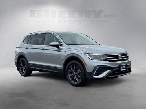Silver Metallic 2024 Volkswagen Tiguan 2.0T SE 4MOTION