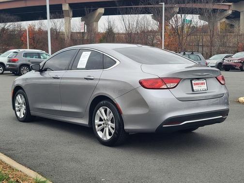 2016 Chrysler 200 Limited