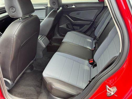 Red Metallic 2025 Volkswagen Jetta 1.5T SE